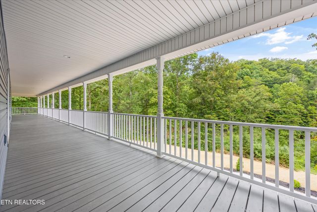 201 Flat Rock Way, Del Rio, TN 37727