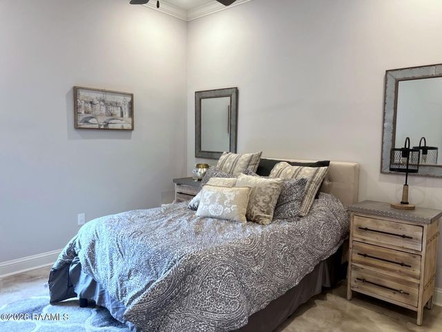 108 Red Robin Trail, Lafayette, LA 70508