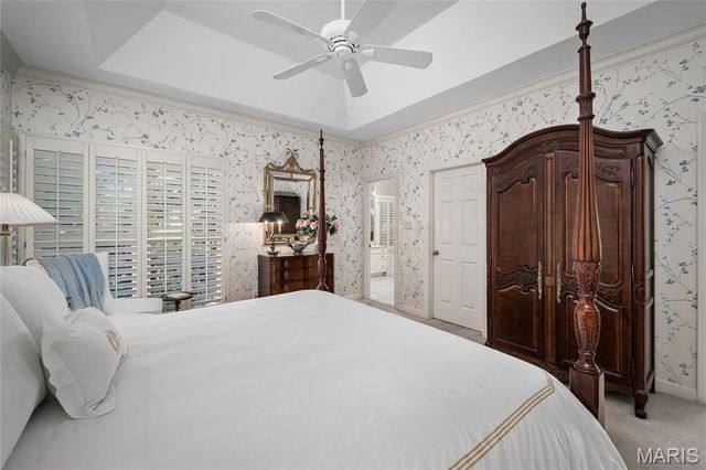 15339 Oaktree Estates Drive, Chesterfield, MO 63017