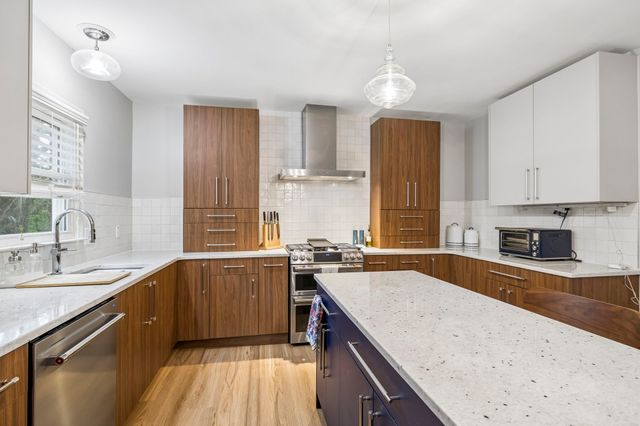 7313 S Colony Ct, Nashville, TN 37221