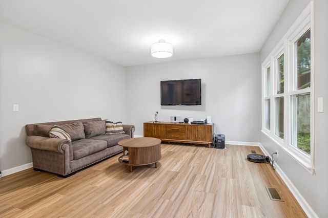 7313 S Colony Ct, Nashville, TN 37221