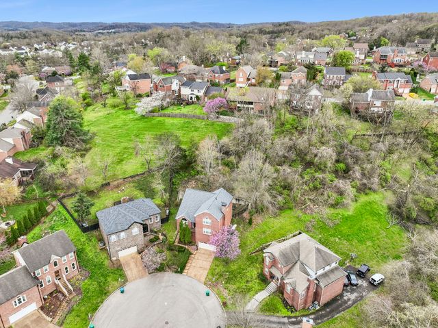 7313 S Colony Ct, Nashville, TN 37221