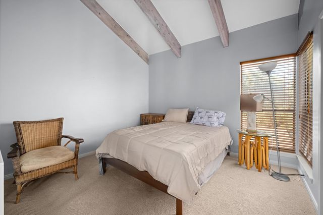102 Canyon CIR W, Austin, TX 78746