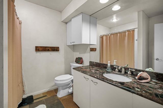 102 Canyon CIR W, Austin, TX 78746