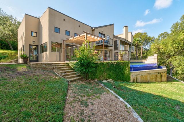 102 Canyon CIR W, Austin, TX 78746