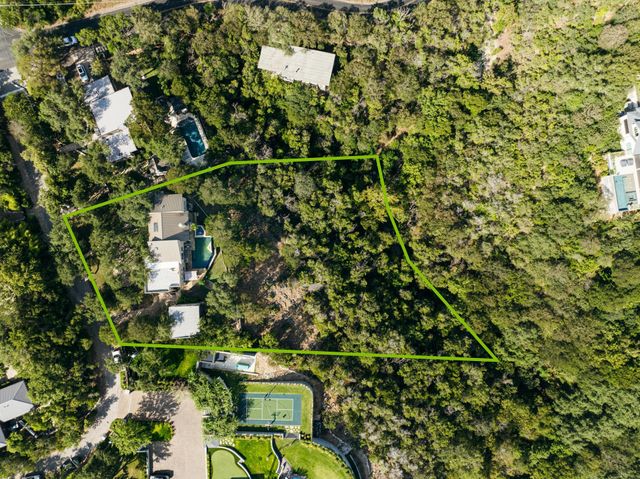 102 Canyon CIR W, Austin, TX 78746