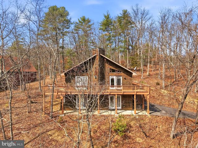 262 HOGAN DR, Basye, VA 22810