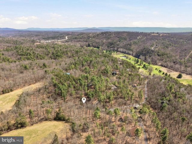 262 HOGAN DR, Basye, VA 22810