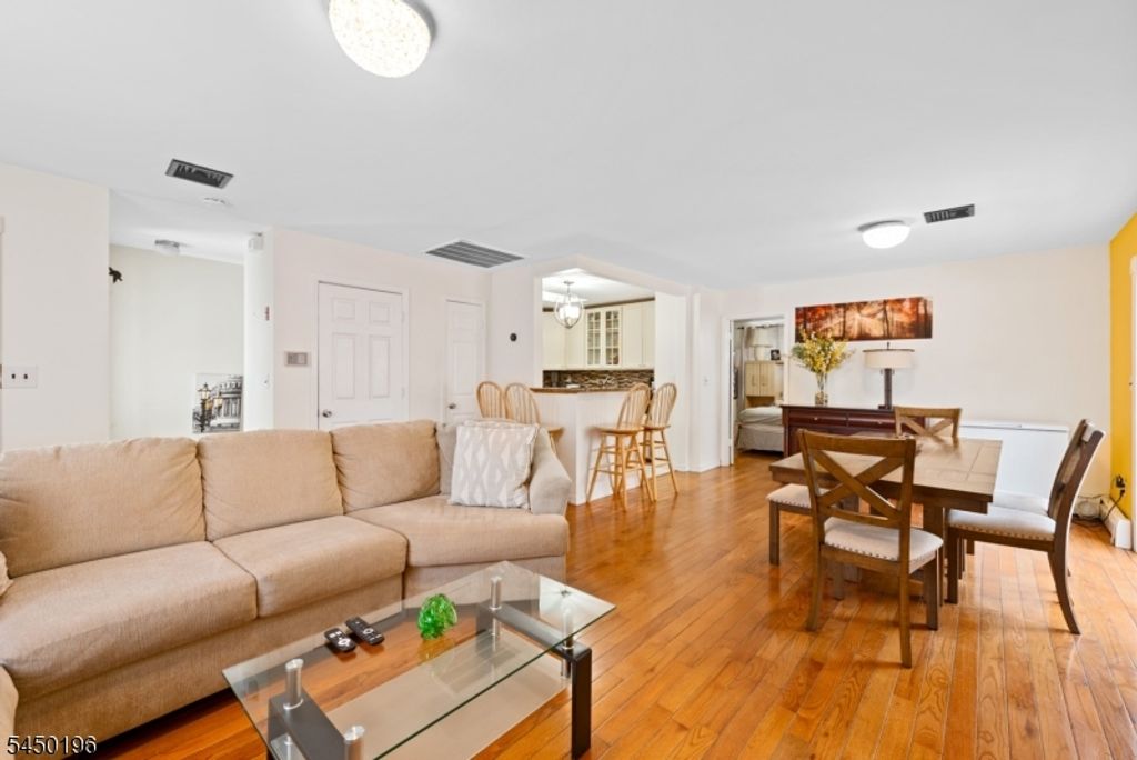 13 James St, Dover Town, NJ 07801 — photo 3