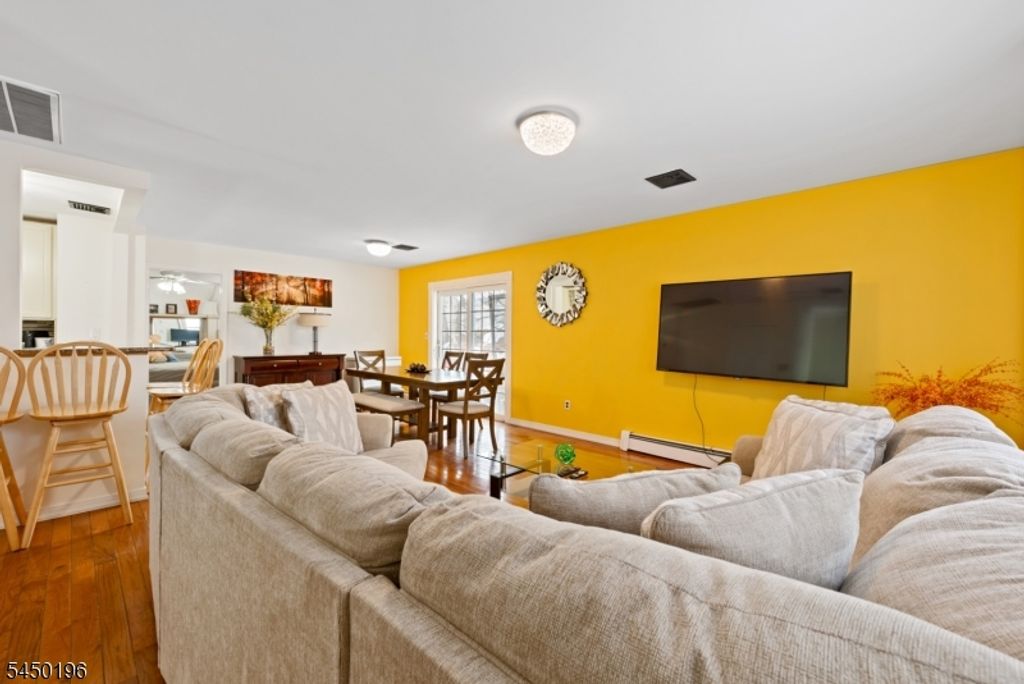 13 James St, Dover Town, NJ 07801 — photo 4
