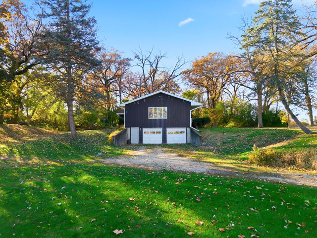 3805 Klasen Road, Cary, IL 60013