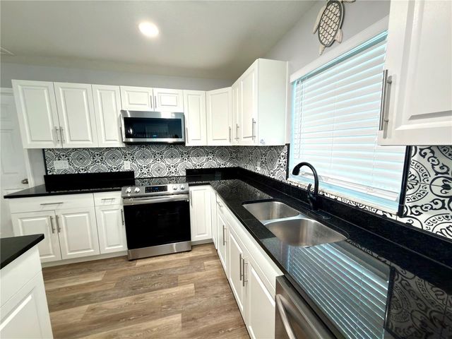 5414 PILLAR AVENUE, Spring Hill, FL 34608