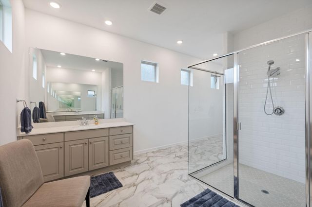 1329 Knollbridge Point Lane, Pinehurst, TX 77362