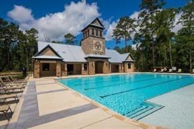 1329 Knollbridge Point Lane, Pinehurst, TX 77362