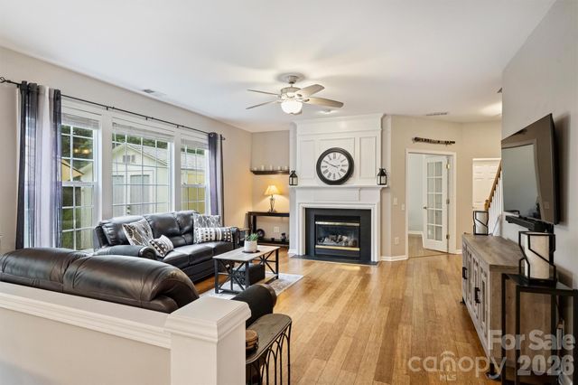 9610 Garland Court, Charlotte, NC 28277