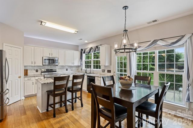 9610 Garland Court, Charlotte, NC 28277