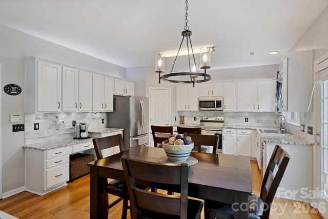 9610 Garland Court, Charlotte, NC 28277