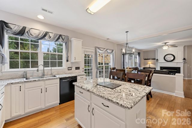 9610 Garland Court, Charlotte, NC 28277