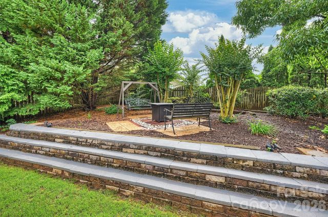 9610 Garland Court, Charlotte, NC 28277