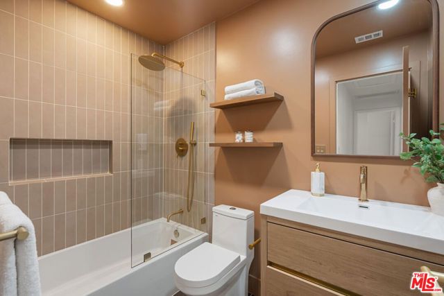 1525 Rogue Street, Placentia, CA 92870