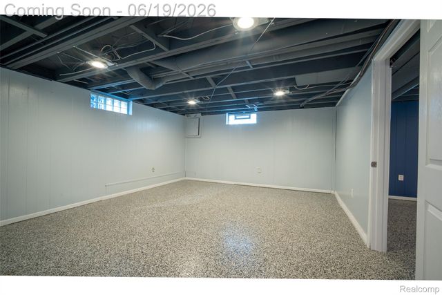 23814 Elmira Street, St. Clair Shores, MI 48082