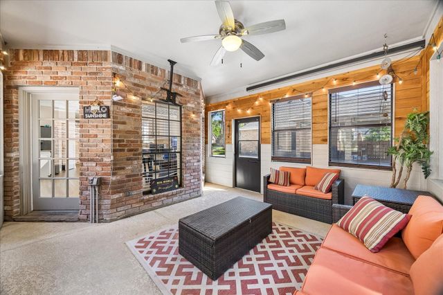 13222 Misty Hills Drive, Cypress, TX 77429