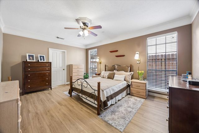 13222 Misty Hills Drive, Cypress, TX 77429