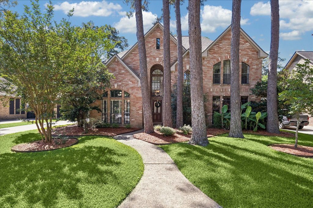 13222 Misty Hills Drive, Cypress, TX 77429