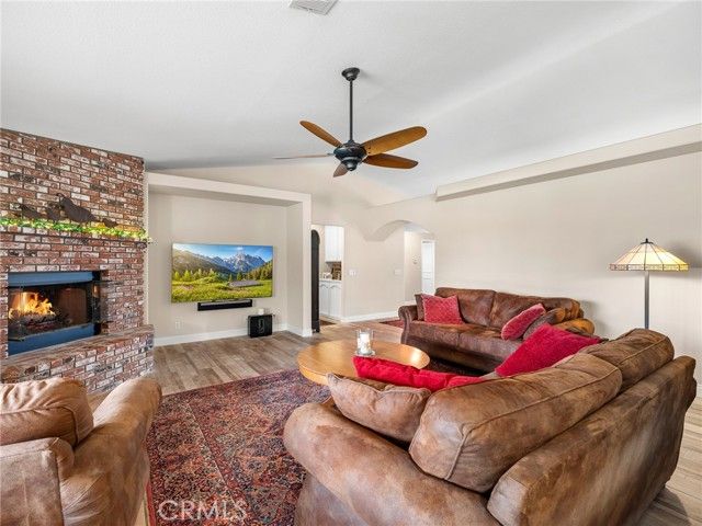 19544 Oneida, Apple Valley, CA 92307