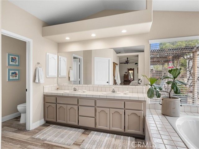 19544 Oneida, Apple Valley, CA 92307