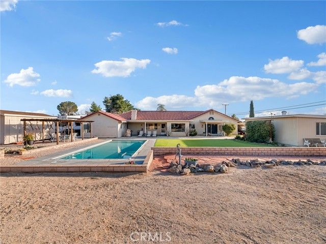 19544 Oneida, Apple Valley, CA 92307