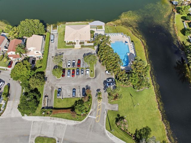 6582 Bayfront Drive, Margate, FL 33063