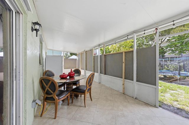 6582 Bayfront Drive, Margate, FL 33063