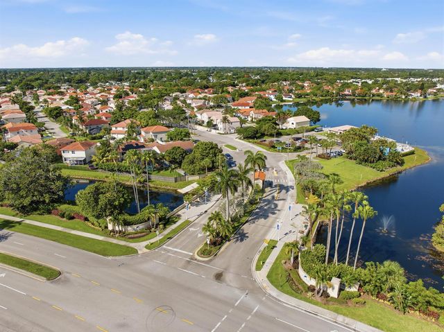 6582 Bayfront Drive, Margate, FL 33063
