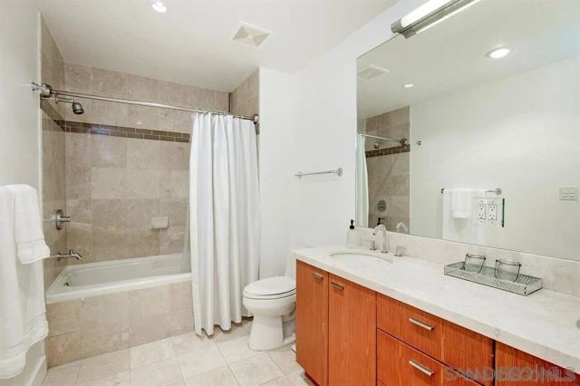 1205 Pacific Hwy North 2904, San Diego, CA 92101