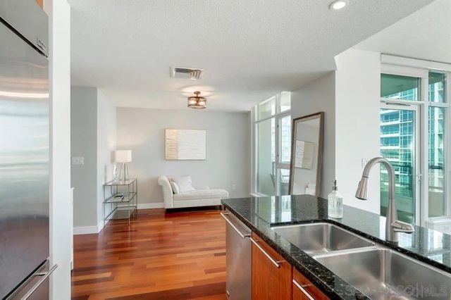 1205 Pacific Hwy North 2904, San Diego, CA 92101