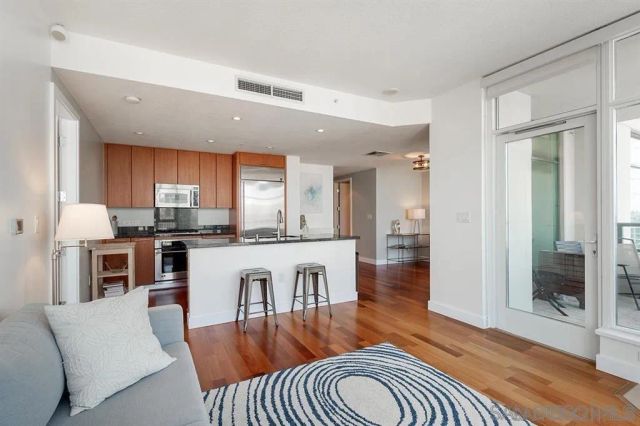 1205 Pacific Hwy North 2904, San Diego, CA 92101