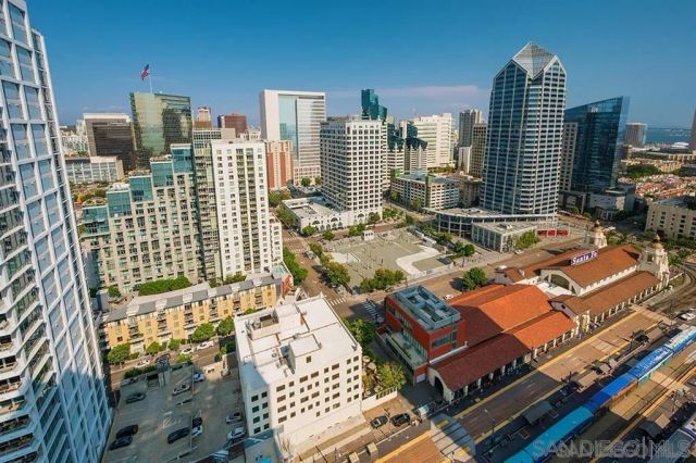 1205 Pacific Hwy North 2904, San Diego, CA 92101