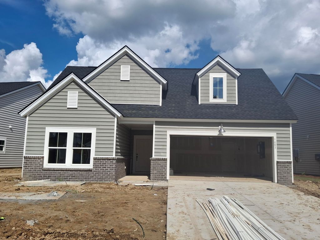 1073 Razor Clam Way, Summerville, SC 29485