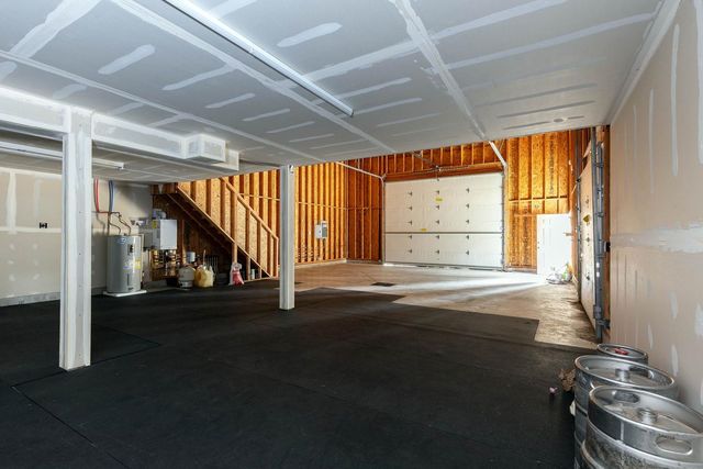 4911 E Greenbluff Rd, Colbert, WA 99005