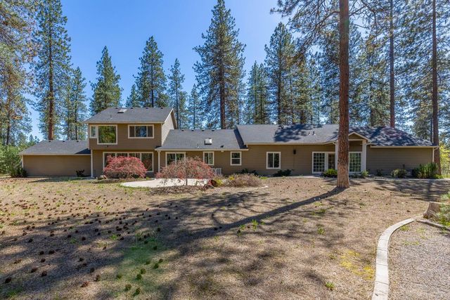 4911 E Greenbluff Rd, Colbert, WA 99005