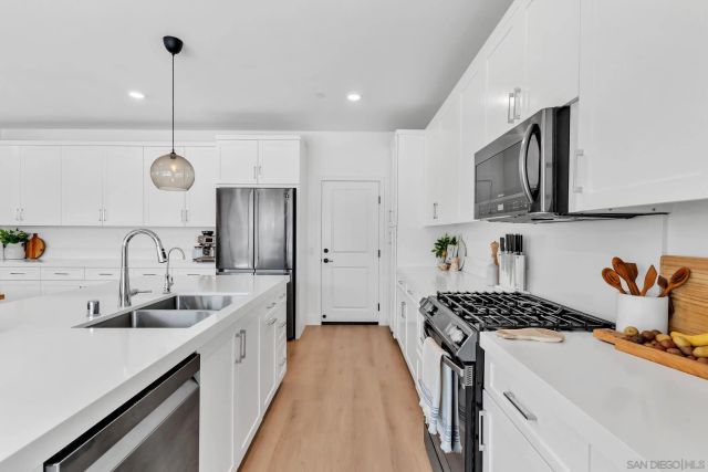 2011 Copernicus, Escondido, CA 92026