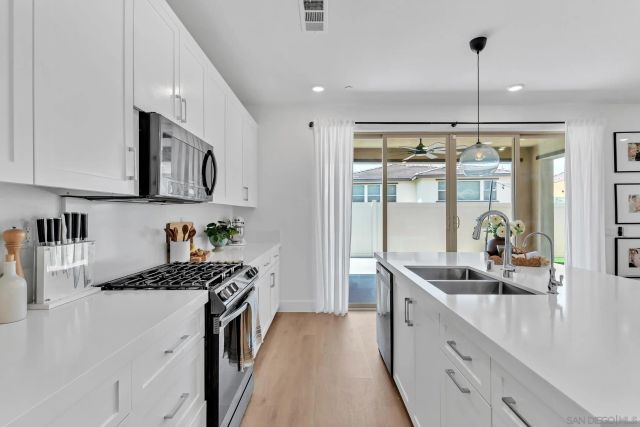 2011 Copernicus, Escondido, CA 92026
