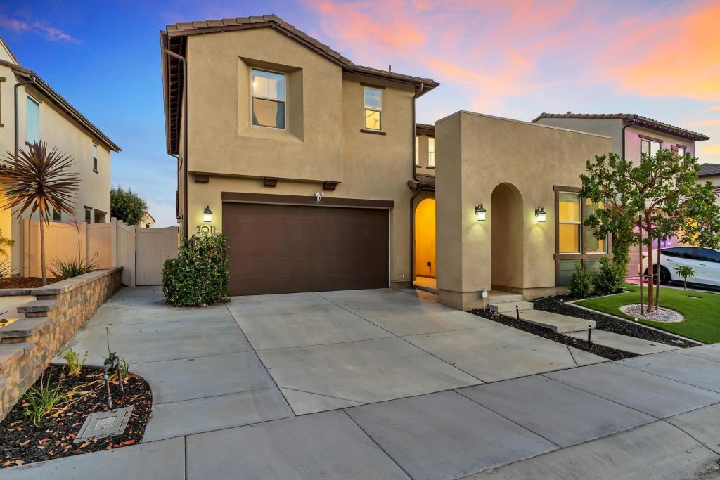 2011 Copernicus, Escondido, CA 92026
