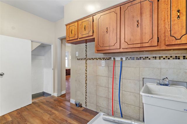 2900 Roland Ave, Baldwin Boro, PA 15227