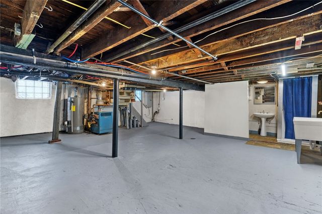 2900 Roland Ave, Baldwin Boro, PA 15227