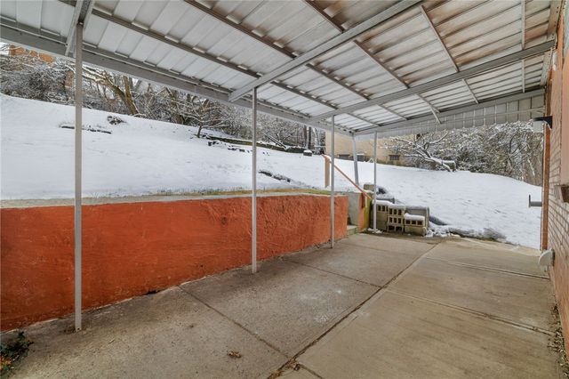 2900 Roland Ave, Baldwin Boro, PA 15227