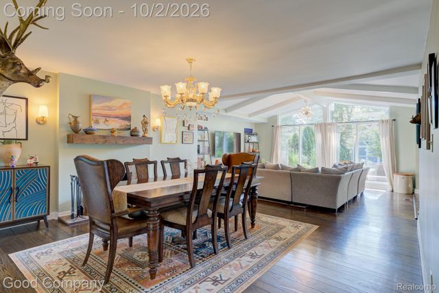 25844 Salem Road, Huntington Woods, MI 48070