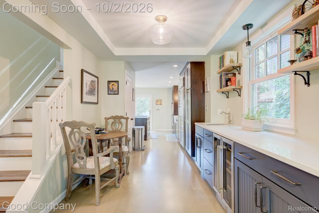 25844 Salem Road, Huntington Woods, MI 48070