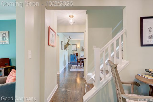 25844 Salem Road, Huntington Woods, MI 48070